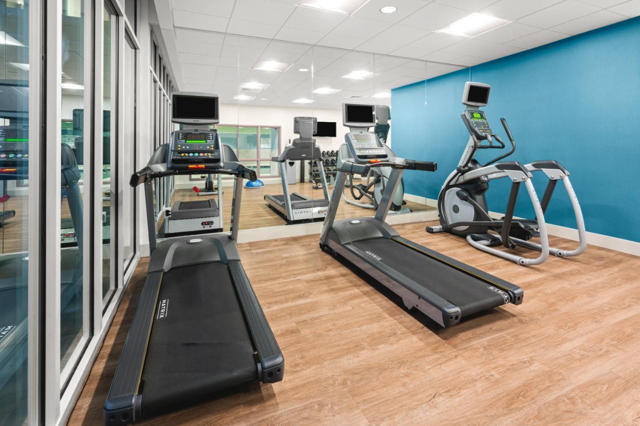 Holiday Inn Express & Suites - Suisun City By Ihg Экстерьер фото