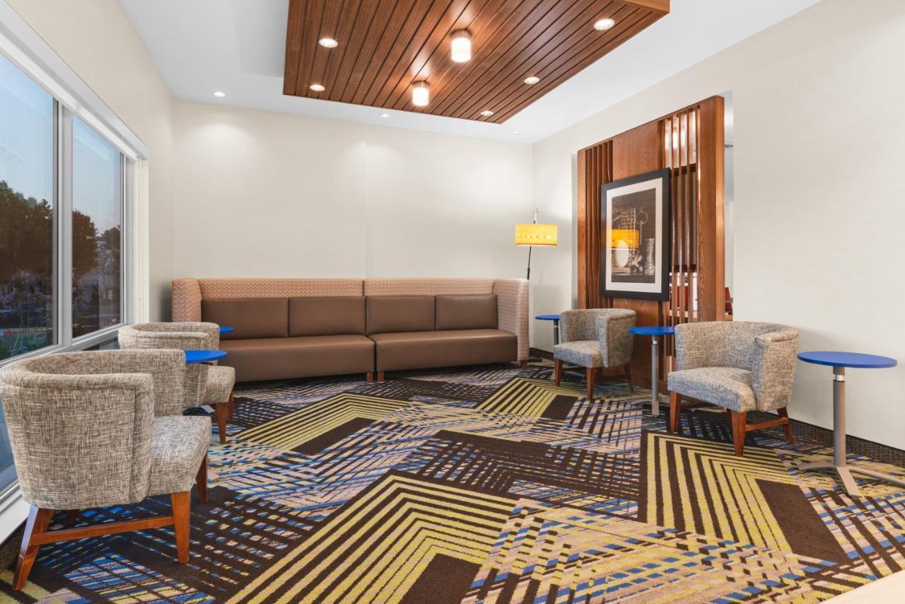 Holiday Inn Express & Suites - Suisun City By Ihg Экстерьер фото