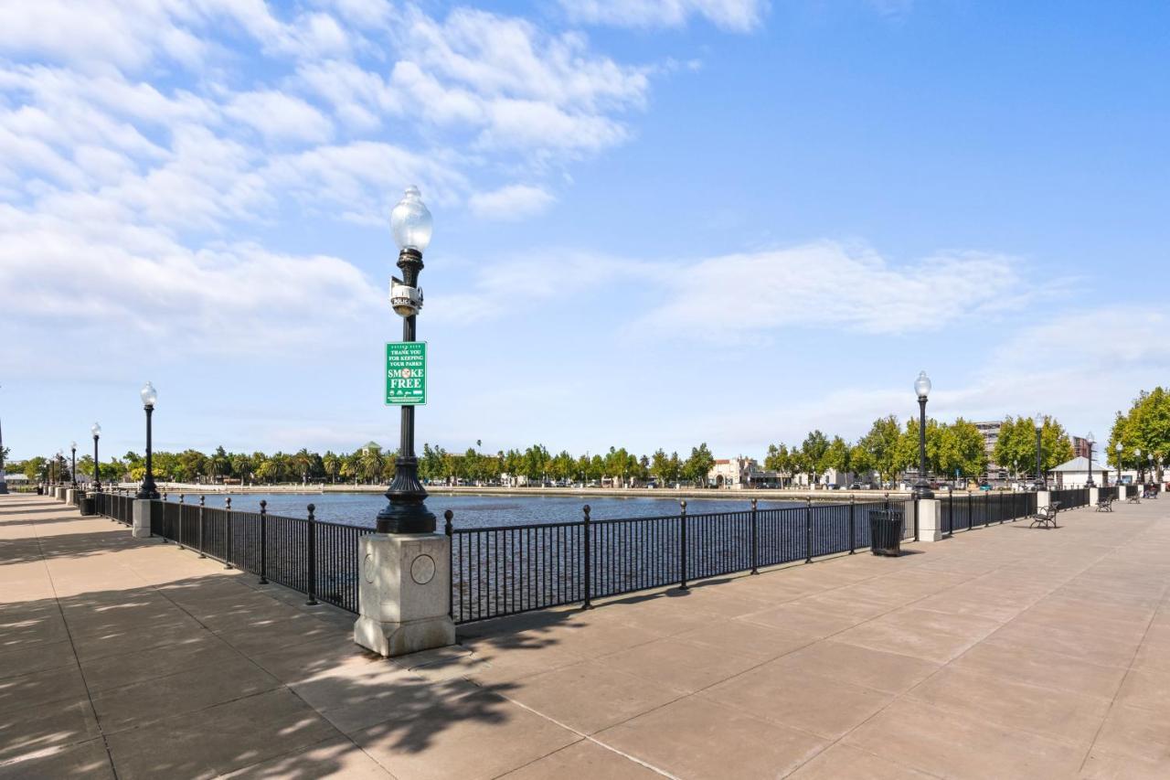 Holiday Inn Express & Suites - Suisun City By Ihg Экстерьер фото