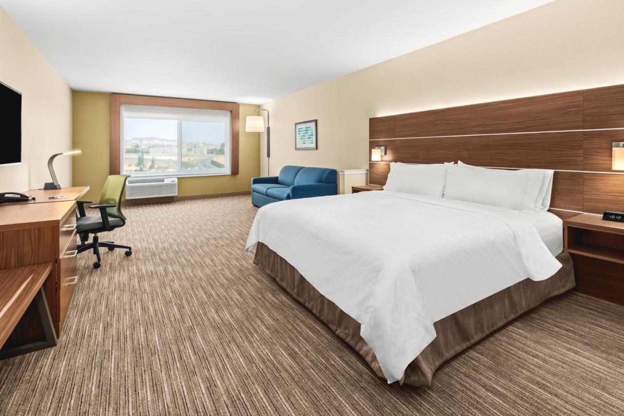 Holiday Inn Express & Suites - Suisun City By Ihg Экстерьер фото